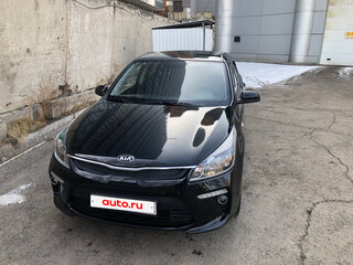 2019 Kia Rio IV, чёрный, 1320000 рублей, вид 1