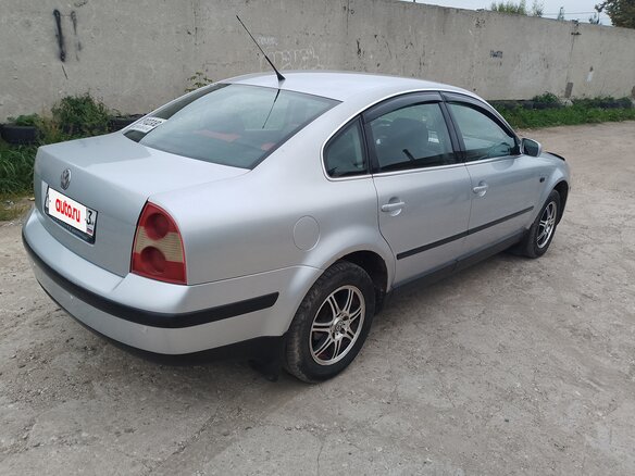 2001 Volkswagen Passat B5, серебристый, 350000 рублей - вид 4
