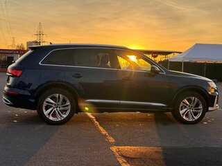 2022 Audi Q7 55 TFSI II (4M) Рестайлинг, синий, 6050000 рублей, вид 5