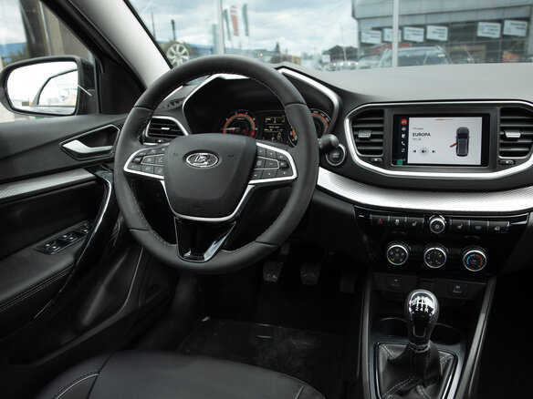 2026 Lada (ВАЗ) Vesta SW Cross I Рестайлинг (NG), чёрный - вид 16