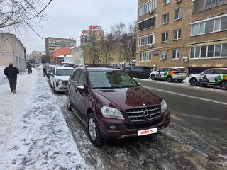 2009 Mercedes-Benz M-Класс 350 II (W164) Рестайлинг, пурпурный, 1400000 рублей, вид 1