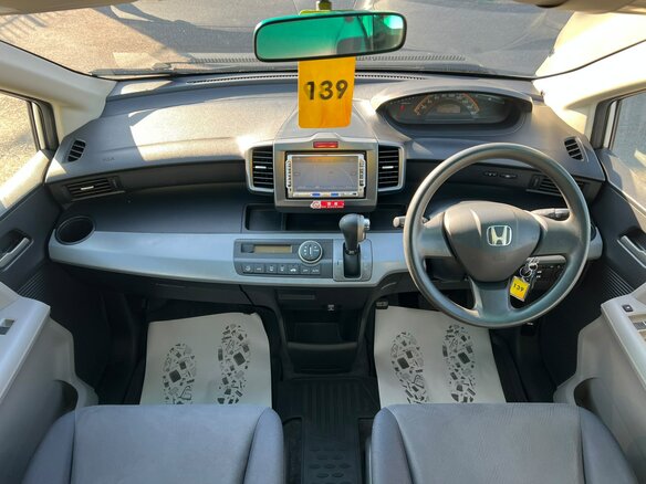 2008 Honda Freed I, серый, 999999 рублей - вид 15