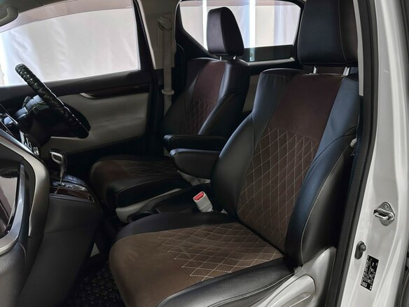 2017 Toyota Alphard III, белый, 3370000 рублей - вид 10