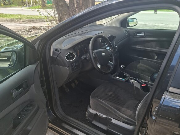 2005 Ford Focus II, чёрный, 465000 рублей - вид 4