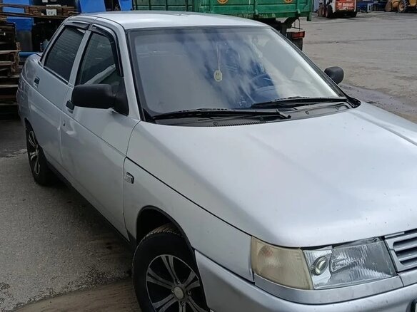 2003 Lada (ВАЗ) 2110, серебристый, 230000 рублей