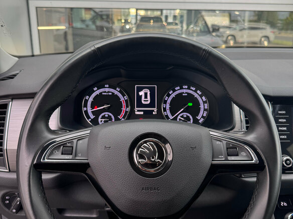 2019 Skoda Kodiaq I, серебристый, 1950000 рублей - вид 11