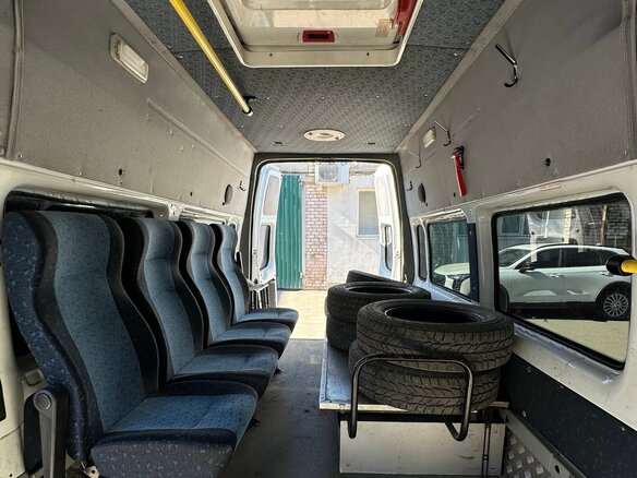 2007 Ford Transit, белый, 1300000 рублей - вид 12