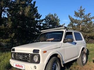 2011 Lada (ВАЗ) 2121 (4x4) I Рестайлинг, белый, 400000 рублей, вид 1