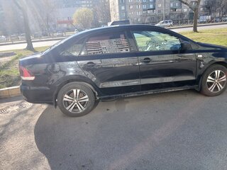 2019 Volkswagen Polo V Рестайлинг, чёрный, 490000 рублей, вид 4