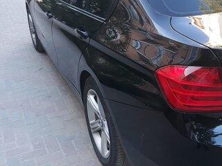 2014 BMW 3 серии 320i xDrive VI (F3x), чёрный, 1700000 рублей, вид 4