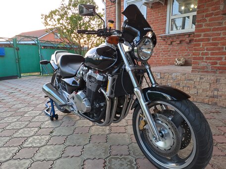 1997 Honda X4, чёрный, 750000 рублей, вид 2
