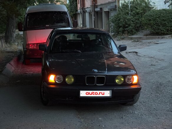 1992 BMW 5 серии 525i III (E34), серый - вид 5
