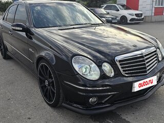 2004 Mercedes-Benz E-Класс 320 III (W211, S211), чёрный, 1280000 рублей, вид 3