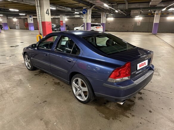 2004 Volvo S60 R I, серый, 920000 рублей - вид 9