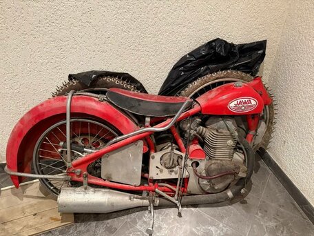 1989 Jawa 500 R, красный, 1000000 рублей, вид 4