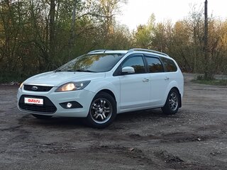 2010 Ford Focus II Рестайлинг, белый, 665000 рублей, вид 1