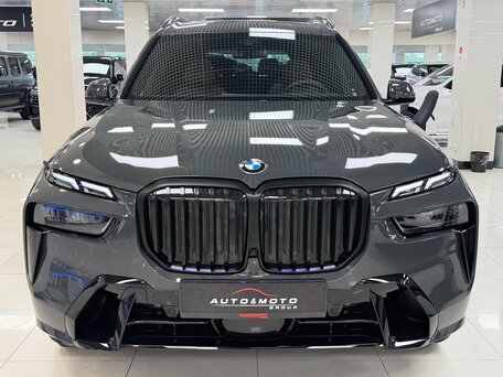 2026 BMW X7 40d I (G07) Рестайлинг, серый, 16999000 рублей, вид 2