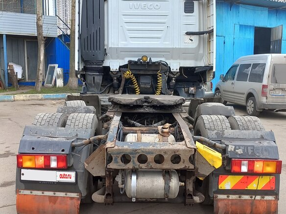 2007 Iveco Stralis, белый, 750000 рублей - вид 5