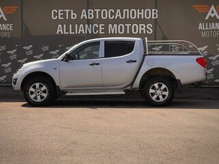 2010 Mitsubishi L200 IV, серебристый, 1249000 рублей, вид 4