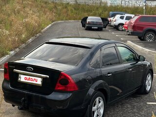 2010 Ford Focus II Рестайлинг, чёрный, 425900 рублей, вид 4