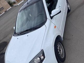 2014 Lada (ВАЗ) Kalina II, белый, 525000 рублей, вид 2