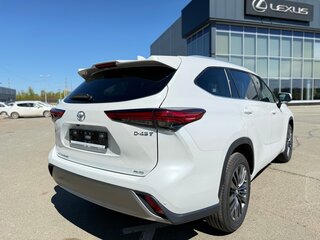 2026 Toyota Highlander IV (XU70), белый, 5700000 рублей, вид 5