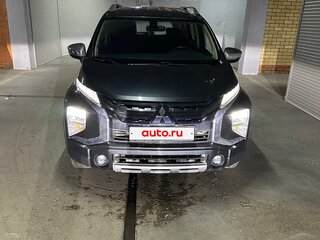 2022 Mitsubishi Xpander Cross I, серый, 2080000 рублей, вид 2