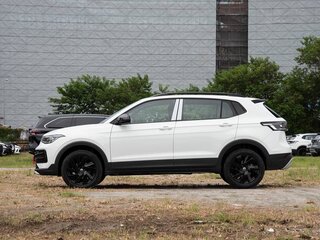 2026 Volkswagen Tharu XR, белый, 2410000 рублей, вид 5