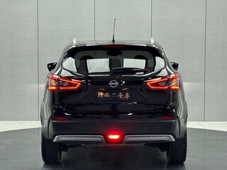 2023 Nissan Qashqai II Рестайлинг, чёрный, 1840000 рублей, вид 4