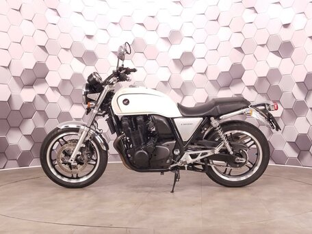 2010 Honda CB 1100, белый, 629000 рублей, вид 4