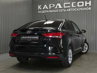 2021 Hyundai Solaris II Рестайлинг, чёрный, 1419000 рублей, вид 2