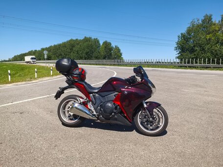 2011 Honda VFR 1200, чёрный, 830000 рублей, вид 4