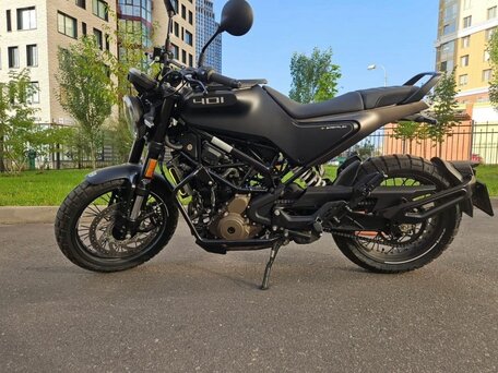 2021 Husqvarna Svartpilen 401, чёрный, 530000 рублей, вид 1