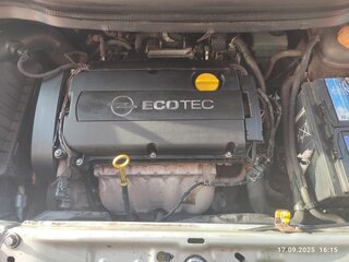 2008 Opel Zafira B, серебристый, 420000 рублей, вид 4
