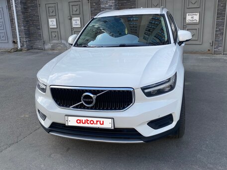 2018 Volvo XC40 I, белый, 2170000 рублей, вид 2