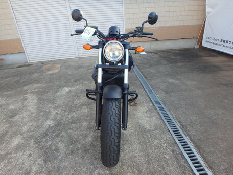 2017 Honda Rebel 500, красный, 685000 рублей, вид 4
