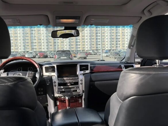 2012 Lexus LX 570 III Рестайлинг, чёрный, 4500000 рублей - вид 17