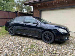 2013 Toyota Camry VII (XV50), чёрный, 1690000 рублей, вид 4