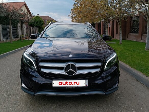 2015 Mercedes-Benz GLA 200 I (X156), фиолетовый, 1900000 рублей - вид 2