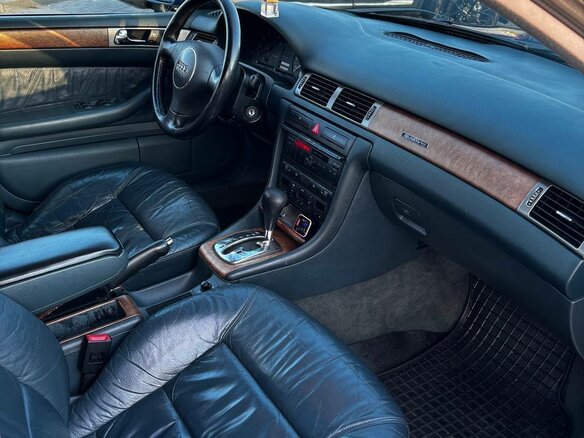 1997 Audi A6 II (C5), синий, 450000 рублей - вид 21