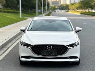 2022 Mazda 3 IV (BP), белый, 1650017 рублей, вид 2