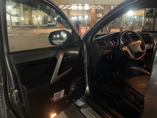 2017 Mitsubishi Pajero Sport III, серый, 3300000 рублей, вид 4