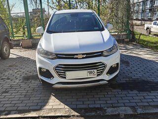 2020 Chevrolet Trax I Рестайлинг, белый, 1420000 рублей, вид 3