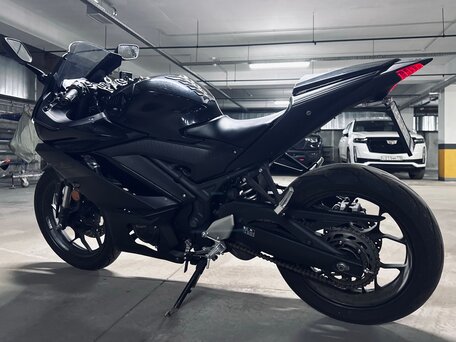2020 Yamaha YZF-R3, чёрный, 590000 рублей, вид 1