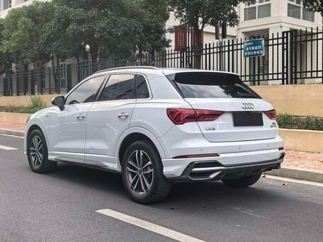 2022 Audi Q3 35 TFSI II (F3), белый, 2390000 рублей, вид 4