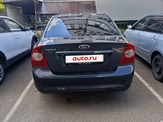 2011 Ford Focus II Рестайлинг, серый, 400000 рублей, вид 4