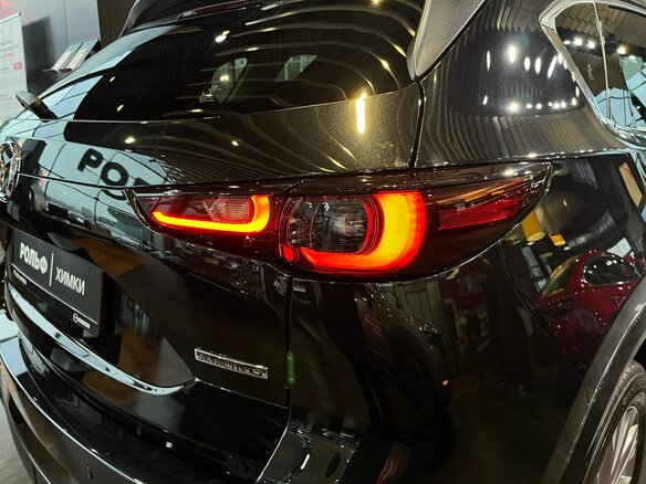2025 Mazda CX-5 II Рестайлинг, чёрный, 5100000 рублей - вид 9