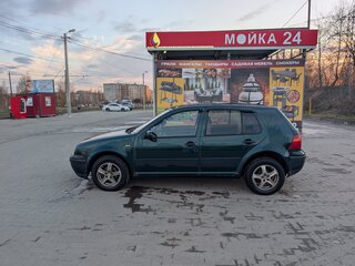 1998 Volkswagen Golf IV, зелёный, 330000 рублей, вид 4