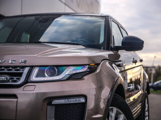 2017 Land Rover Range Rover Evoque I Рестайлинг, коричневый, 1999777 рублей, вид 2