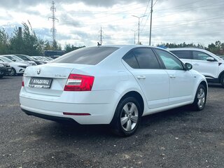 2019 Skoda Octavia III (A7) Рестайлинг, белый, 1578000 рублей, вид 5